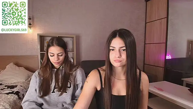 ShySonya online show from 09/29/25, 11:15