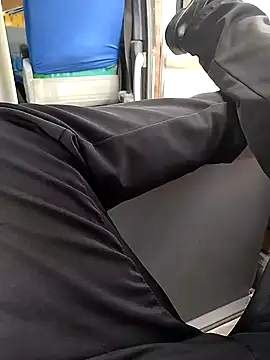 Snapshot of picatorta19 chatting on 02/11/25, 03:18 picatorta19 online show from 02/11/25, 03:18