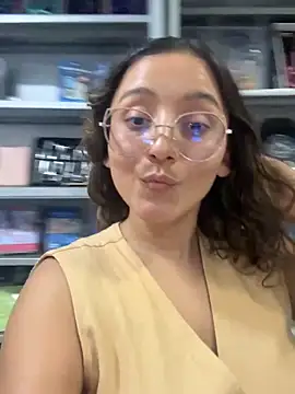 Kay LustyWife online show from 10/05/25, 04:16