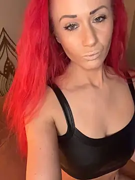 Snapshot of SweetSolez chatting on 10/02/25, 09:22 SweetSolez online show from 10/02/25, 09:22