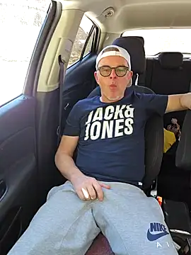 xxJANI2xx online show from 03/19/25, 01:29