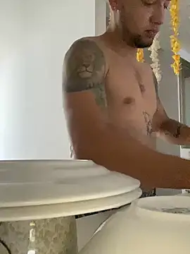 Snapshot of MrSoulMommy chatting on 12/04/24, 09:24 MrSoulMommy online show from 12/04/24, 09:24