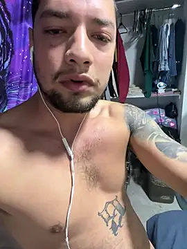 Snapshot of MrSoulMommy chatting on 02/06/26, 12:41 MrSoulMommy online show from 02/06/26, 12:41