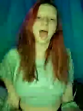 Snapshot of angel_star420864 chatting on 02/11/25, 03:40 angel star420864 online show from 02/11/25, 03:40