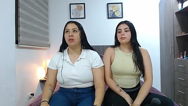Snapshot of Scarlett_Jazmin chatting on 05/16/26, 04:53 Scarlett Jazmin online show from 05/16/26, 04:53