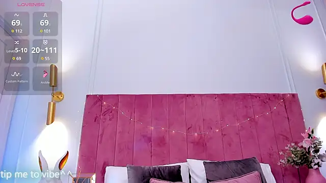 Mayzzie online show from 03/09/25, 03:32