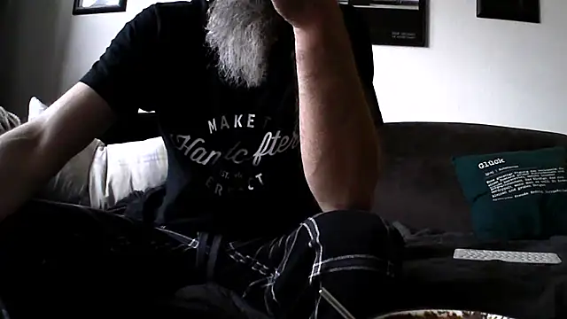 Snapshot of Kingsscepter chatting on 01/23/25, 03:22 Kingsscepter online show from 01/23/25, 03:22