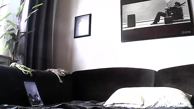 Snapshot of Kingsscepter chatting on 01/29/25, 01:17 Kingsscepter online show from 01/29/25, 01:17