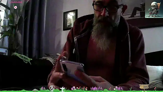 Snapshot of Kingsscepter chatting on 01/31/25, 09:16 Kingsscepter online show from 01/31/25, 09:16