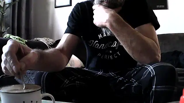 Snapshot of Kingsscepter chatting on 02/03/25, 03:59 Kingsscepter online show from 02/03/25, 03:59