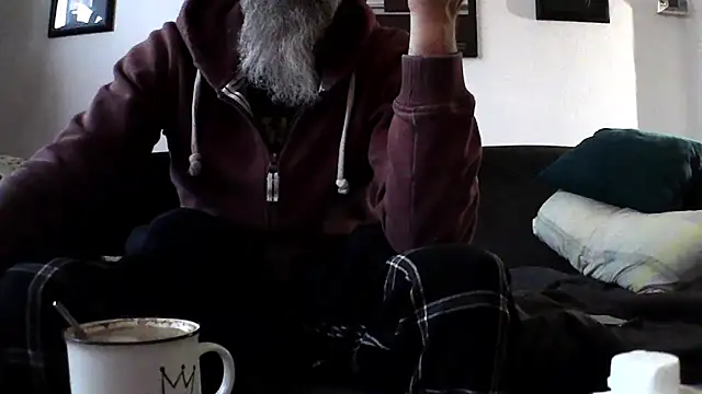 Snapshot of Kingsscepter chatting on 02/05/25, 08:32 Kingsscepter online show from 02/05/25, 08:32