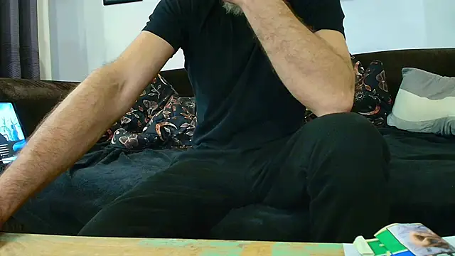 Snapshot of Kingsscepter chatting on 11/08/25, 03:56 Kingsscepter online show from 11/08/25, 03:56