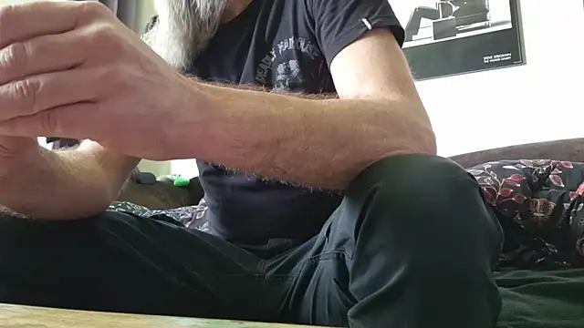 Kingsscepter online show from 04/15/26, 03:52