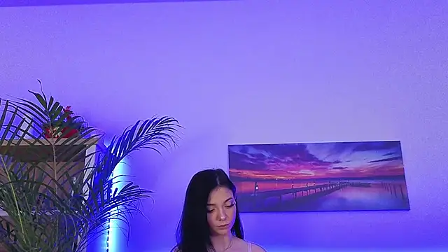 Snapshot of AveryWillow chatting on 02/01/26, 05:44 AveryWillow online show from 02/01/26, 05:44