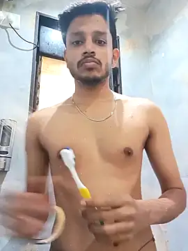 skinnyyyyyyyyy online show from 12/19/25, 05:03