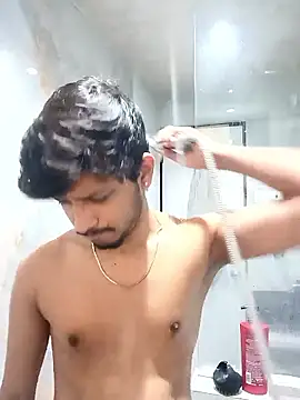 skinnyyyyyyyyy online show from 03/31/26, 03:30