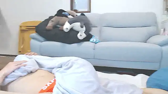 Snapshot of nmnk_CH chatting on 10/31/25, 04:02 nmnk CH online show from 10/31/25, 04:02