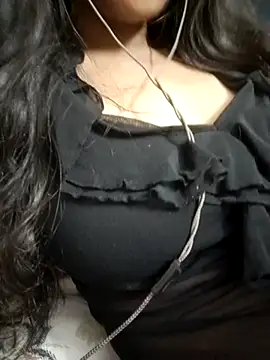 Snapshot of Sanjana-Mehar chatting on 02/27/25, 06:31 Sanjana-Mehar online show from 02/27/25, 06:31