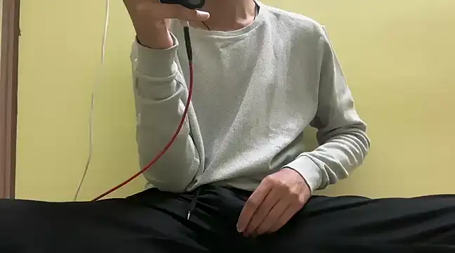 Snapshot of rahul_4u chatting on 12/21/24, 05:18 rahul 4u online show from 12/21/24, 05:18