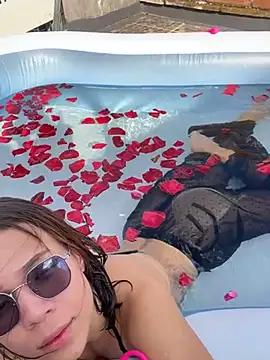 Snapshot of CaroSainz chatting on 01/18/25, 08:51 CaroSainz online show from 01/18/25, 08:51