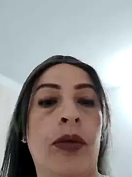 Snapshot of _Prinscarlet_ chatting on 12/14/24, 02:56 Prinscarlet online show from 12/14/24, 02:56