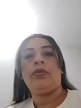 Snapshot of _Prinscarlet_ chatting on 12/21/24, 01:58 Prinscarlet online show from 12/21/24, 01:58