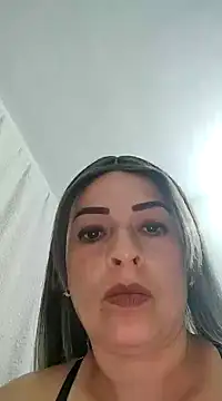 Snapshot of _Prinscarlet_ chatting on 12/28/24, 04:51 Prinscarlet online show from 12/28/24, 04:51