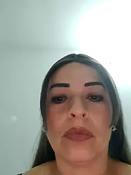 Snapshot of _Prinscarlet_ chatting on 12/30/24, 02:31 Prinscarlet online show from 12/30/24, 02:31