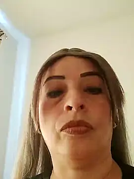 Snapshot of _Prinscarlet_ chatting on 01/10/25, 05:56 Prinscarlet online show from 01/10/25, 05:56