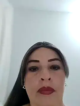 Snapshot of _Prinscarlet_ chatting on 01/20/25, 01:07 Prinscarlet online show from 01/20/25, 01:07