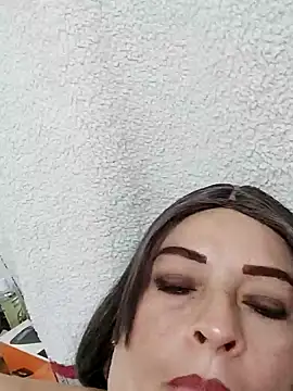 Snapshot of _Prinscarlet_ chatting on 01/20/25, 04:10 Prinscarlet online show from 01/20/25, 04:10