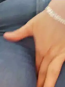 Snapshot of _Prinscarlet_ chatting on 03/13/25, 07:50 Prinscarlet online show from 03/13/25, 07:50