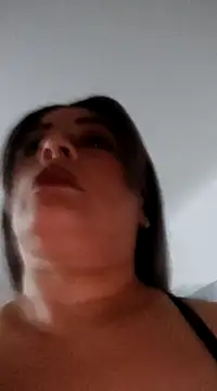 Snapshot of _Prinscarlet_ chatting on 03/17/25, 02:19 Prinscarlet online show from 03/17/25, 02:19