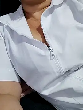  Prinscarlet  online show from 09/24/25, 10:35