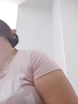 Snapshot of _Prinscarlet_ chatting on 09/28/25, 03:39 Prinscarlet online show from 09/28/25, 03:39