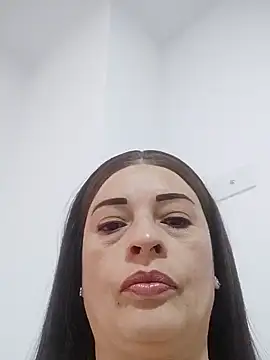 Snapshot of _Prinscarlet_ chatting on 10/13/25, 09:04 Prinscarlet online show from 10/13/25, 09:04