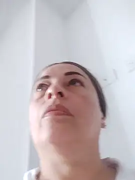 Snapshot of _Prinscarlet_ chatting on 10/28/25, 06:54 Prinscarlet online show from 10/28/25, 06:54