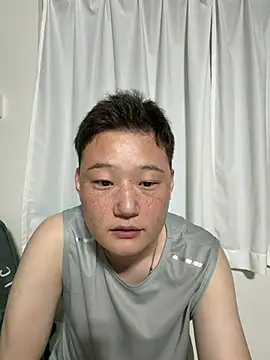 Snapshot of tuki_fu chatting on 07/07/26, 11:25 tuki fu online show from 07/07/26, 11:25