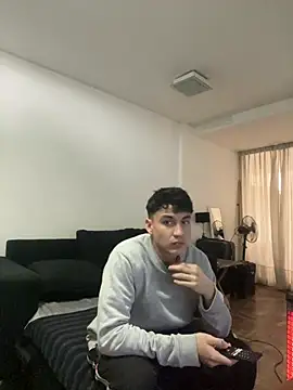 Snapshot of LCarreraa chatting on 07/09/26, 06:45 LCarreraa online show from 07/09/26, 06:45