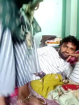 Snapshot of Surajpuja79 chatting on 02/20/26, 08:05 Surajpuja79 online show from 02/20/26, 08:05