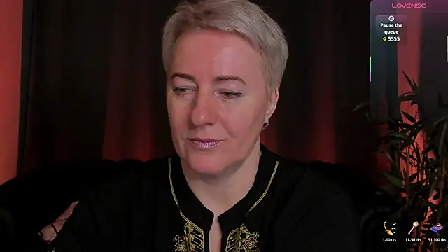 Nika Smit online show from 04/10/26, 05:12