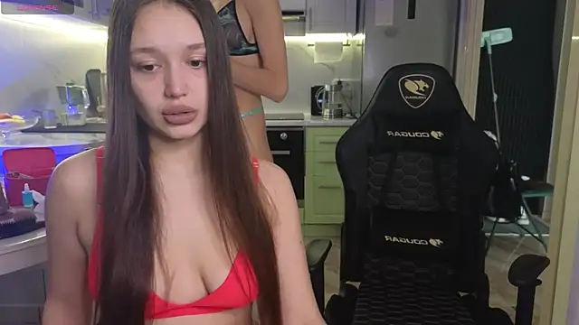 Snapshot of Megan_Kira chatting on 03/08/25, 05:17 Megan Kira online show from 03/08/25, 05:17