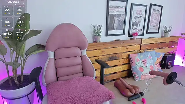 Alisson Boobs  online show from 12/15/25, 08:24