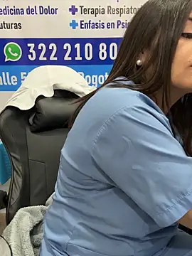 NATHALIA-28  online show from 04/06/26, 12:06