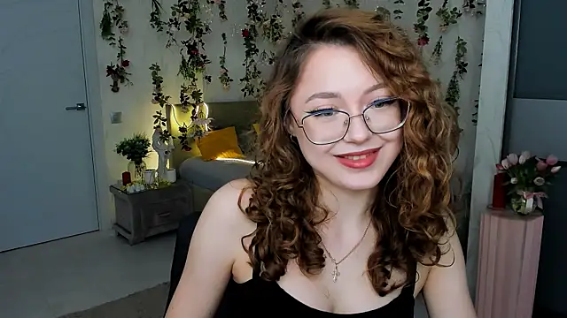 SereneFlame online show from 04/17/26, 12:30