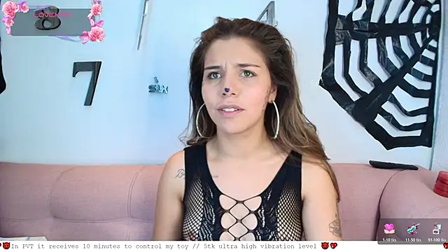 1Sloppy Fox4 online show from 10/26/25, 04:51