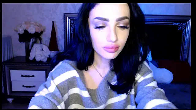 Snapshot of NancyLovee_ chatting on 01/11/25, 11:24 NancyLovee  online show from 01/11/25, 11:24