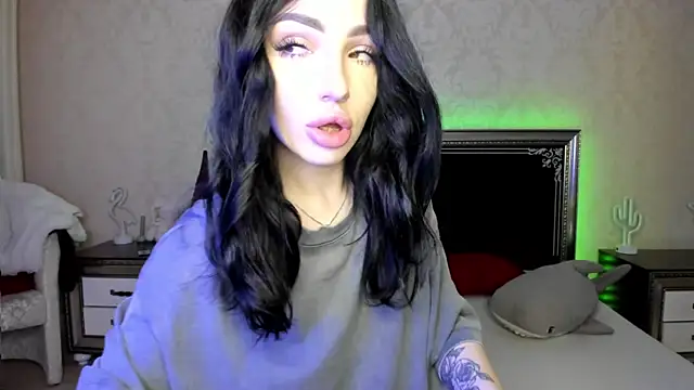 Snapshot of NancyLovee_ chatting on 03/15/25, 06:10 NancyLovee  online show from 03/15/25, 06:10