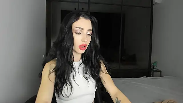 Snapshot of NancyLovee_ chatting on 09/11/25, 04:07 NancyLovee  online show from 09/11/25, 04:07