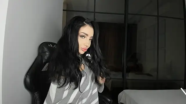 Snapshot of NancyLovee_ chatting on 09/18/25, 10:28 NancyLovee  online show from 09/18/25, 10:28